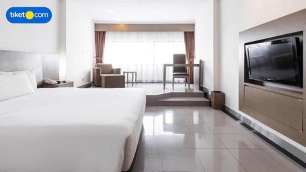 Danau Toba Hotel International Medan Zewnętrze zdjęcie