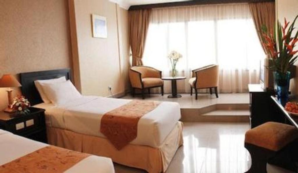 Danau Toba Hotel International Medan Zewnętrze zdjęcie
